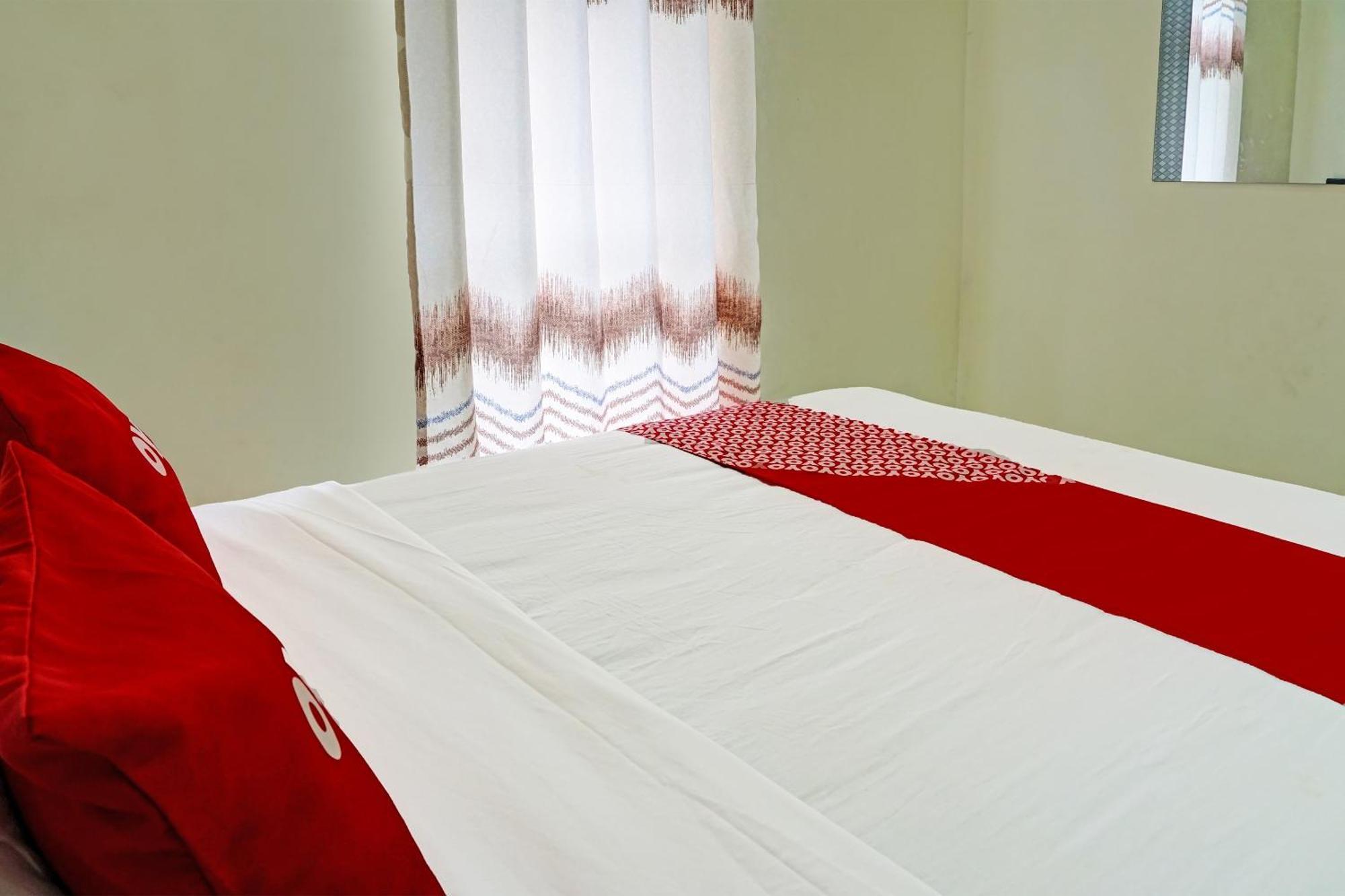 Oyo 91707 Jannah Homestay Syariah Dau Dış mekan fotoğraf