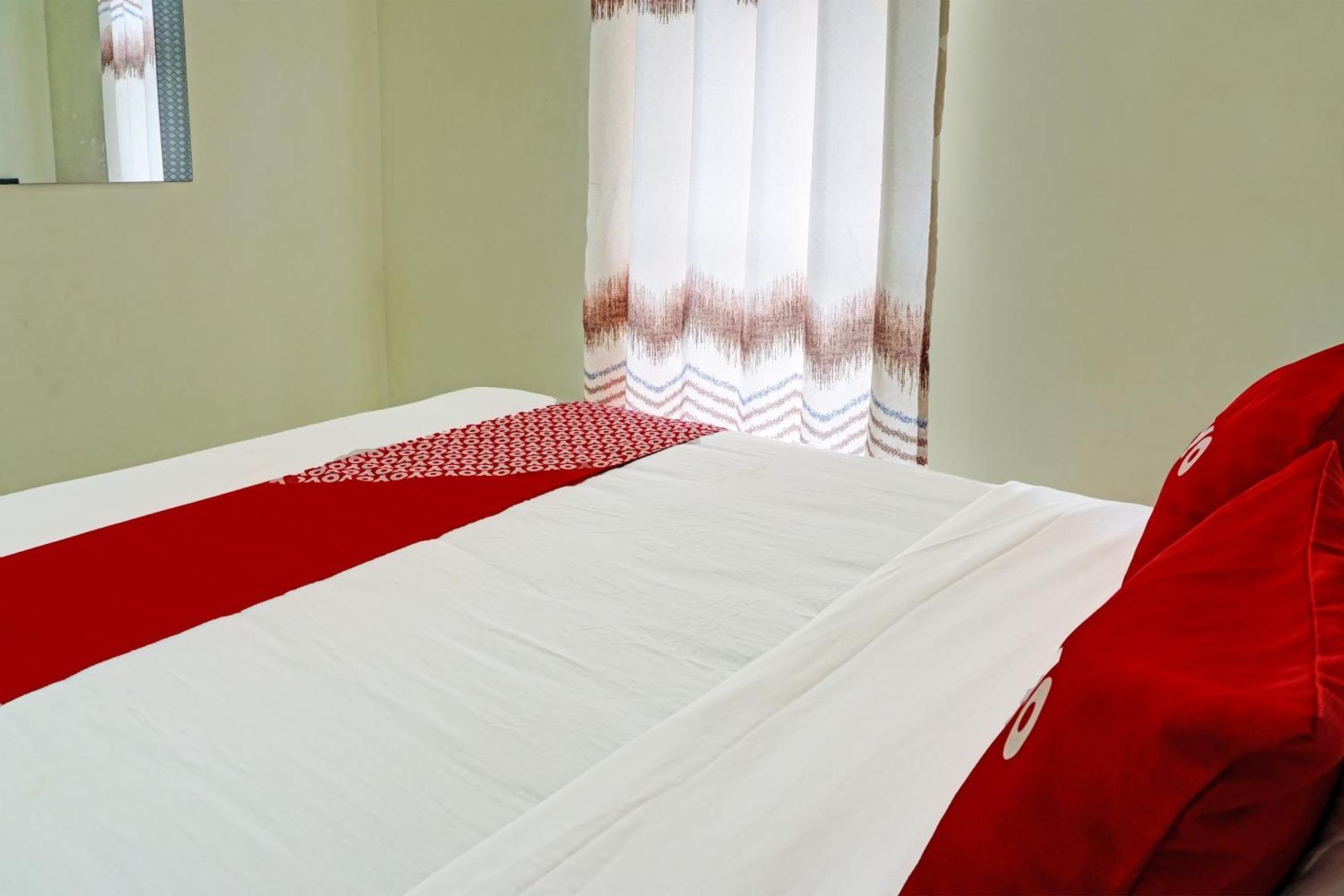 Oyo 91707 Jannah Homestay Syariah Dau Dış mekan fotoğraf